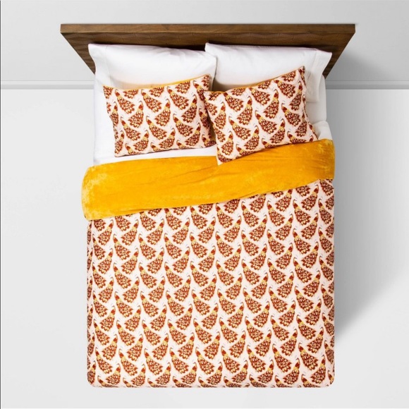 Opalhouse Other - OPALHOUSE Amber Velvet Peacock Queen Comforter